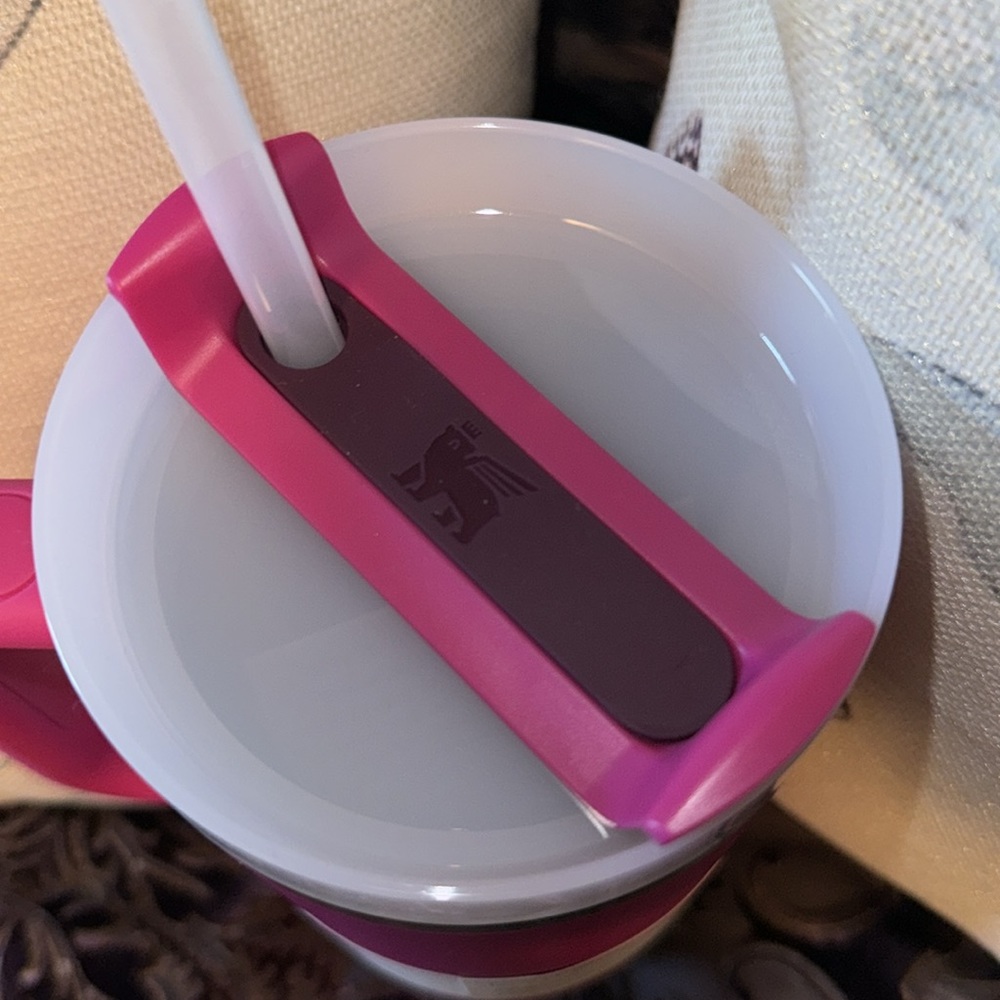 Stanley Quencher H2.0 FlowState Tumbler Cup - Fuschia Pink 40 oz‎ - Picture 8 of 8